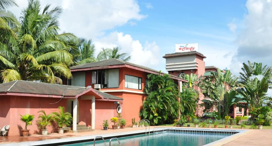 Hotel Neelam's Countryside, Kankavli 1